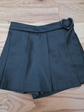 Black Pleated Mini Skort with Heart Buckle